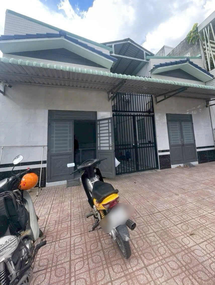 🔥 chính chủ cần tiền bán gấp dãy trọ 10 phòng giá 1 tỷ 250 triệu thu nhập ổn