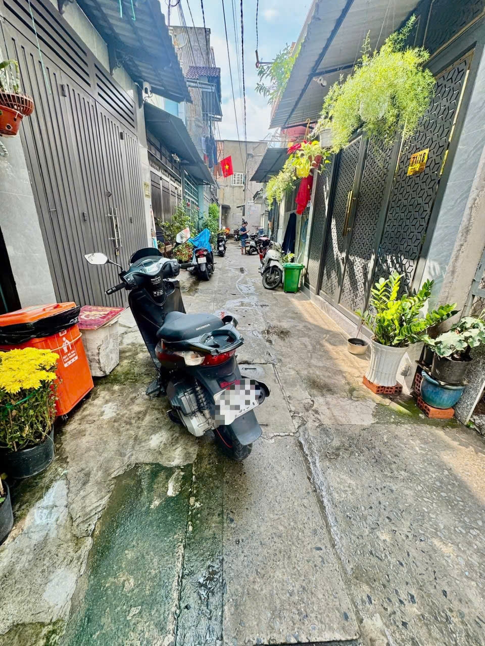 Nhà 1 lầu 3.3 tỷ, ngang 5m, 2PN, gần Metro Q12
