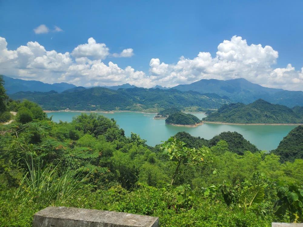 Bán gấp đất mặt đường 450 Hòa Bình, 25m mặt tiền, gần Bakhan Resort, giá tốt