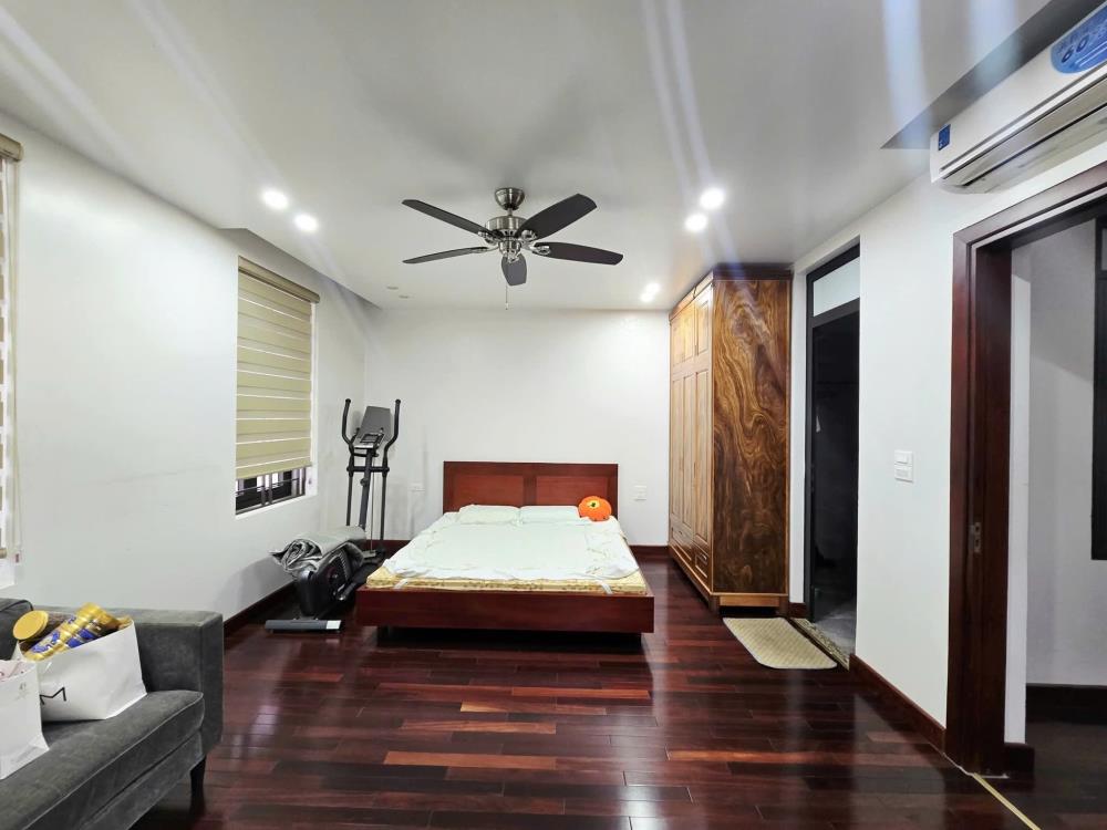 Biệt thự 161m2, 4 tầng, mặt tiền 8m, khu Geleximco Lê Trọng Tấn, An Khánh - Kinh doanh, văn phòng, ô tô tránh